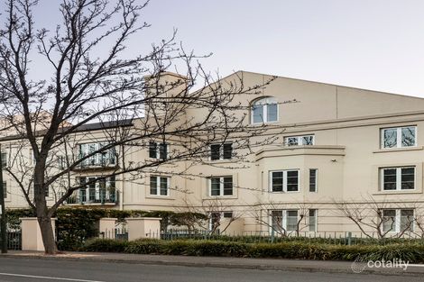 Property photo of 13/211 Wellington Parade South East Melbourne VIC 3002