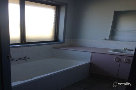 Property photo of 3 Lucinda Court Deception Bay QLD 4508