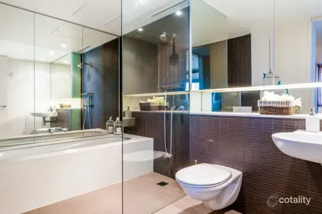 Property photo of 1008/5 Sterling Circuit Camperdown NSW 2050