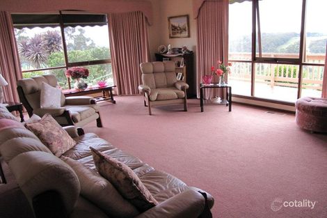 Property photo of 3 Marvin Court Moe VIC 3825