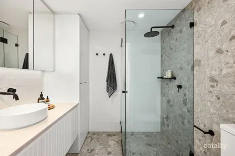 Property photo of 9/288-302 Lawrence Street Alexandria NSW 2015