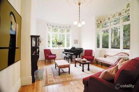 Property photo of 17 Oshaughnessy Street Kew VIC 3101