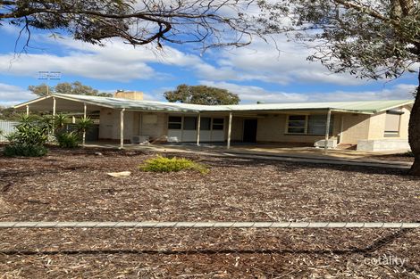 3 Pine Ave, Loxton, SA 5333