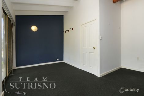 Property photo of 23 Whaleback Avenue Parkwood WA 6147