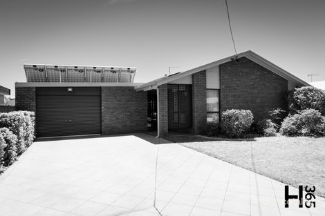 7 Seabreeze Ave, Shearwater, TAS 7307