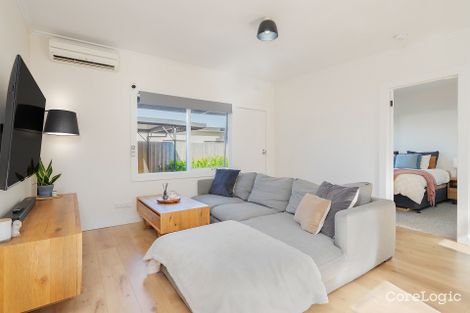 Property photo of 2/3 Matlock Street Herne Hill VIC 3218