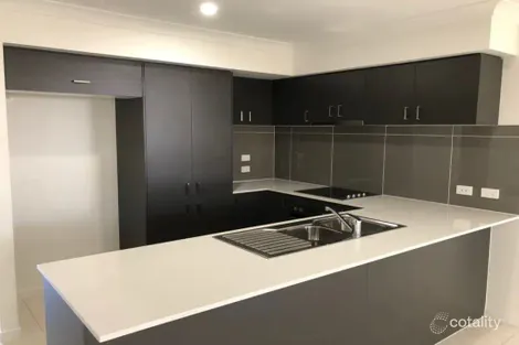 Property photo of 1/76 Splendour Street Rochedale QLD 4123