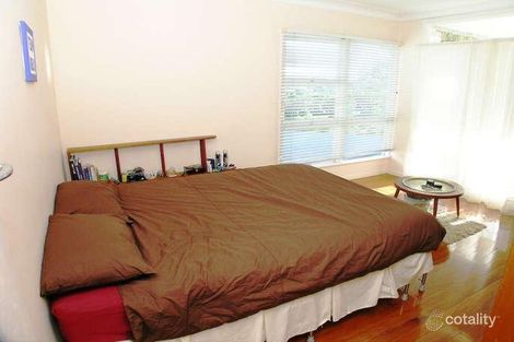 Property photo of 11 Castle Hill Street Holland Park West QLD 4121