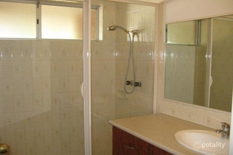 Property photo of 5 Redgum Lane Swan View WA 6056