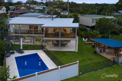 17 Greenwell St, Currarong, NSW 2540