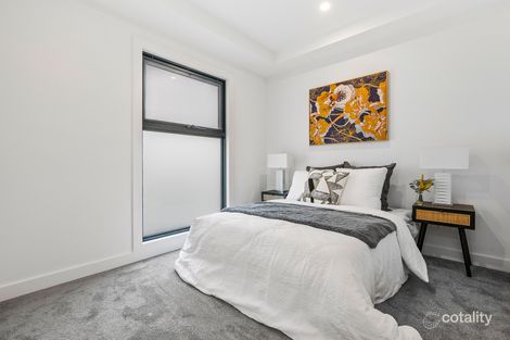 Property photo of 2/10 Tobruk Street Bulleen VIC 3105