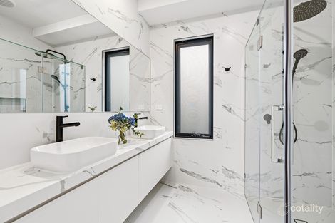 Property photo of 2/10 Tobruk Street Bulleen VIC 3105