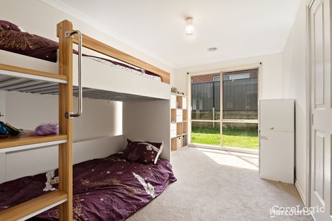 Property photo of 7 Eliza Heights Pakenham VIC 3810