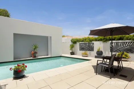 Property photo of 11 Regatta Circuit Noosaville QLD 4566