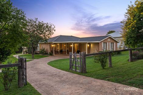Property photo of 4 Stanstead Close Scone NSW 2337