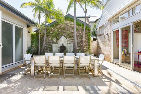 Property photo of 10 Spring Street Birchgrove NSW 2041