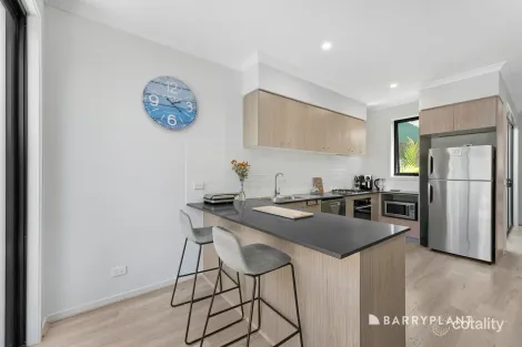 Property photo of 3 Emery Avenue Doreen VIC 3754