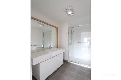 Property photo of 69 Central Park Walk Cheltenham VIC 3192