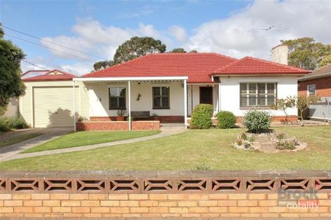 27 Pemberton St, Oaklands Park, SA 5046