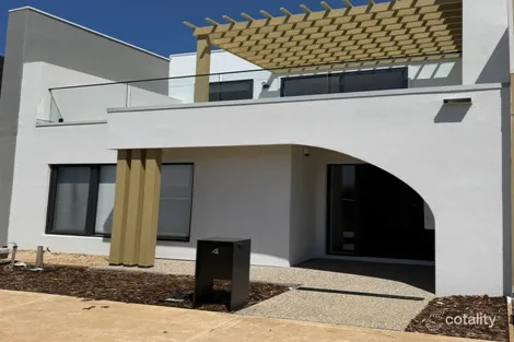 4 Acorn Way, Fraser Rise, VIC 3336