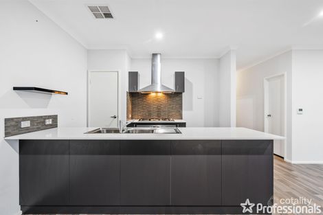 Property photo of 36 Canopy Circuit Forrestfield WA 6058