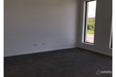 Property photo of 14 Greenview Circuit Arundel QLD 4214