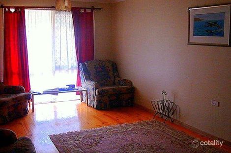 Property photo of 24 Vilna Crescent Hackham West SA 5163