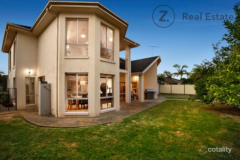 Property photo of 32 Pickworth Crescent Rowville VIC 3178