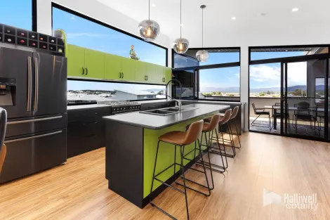 Property photo of 1/13 Franklin Court Shearwater TAS 7307
