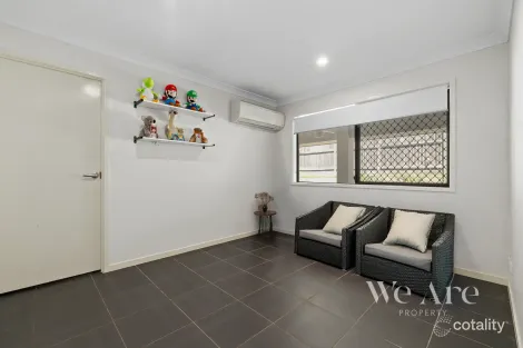 Property photo of 4 Canopy View Court Flagstone QLD 4280