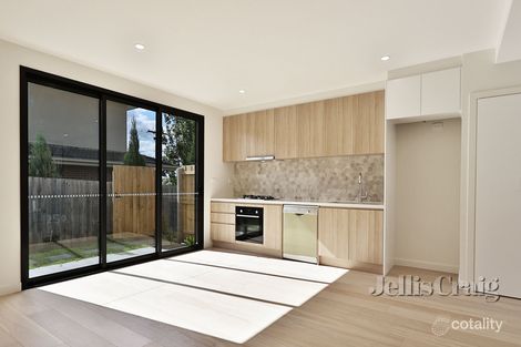 4/3 Dryden St, Doncaster East, VIC 3109