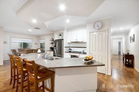 Property photo of 8 Lobelia Street Pakenham VIC 3810