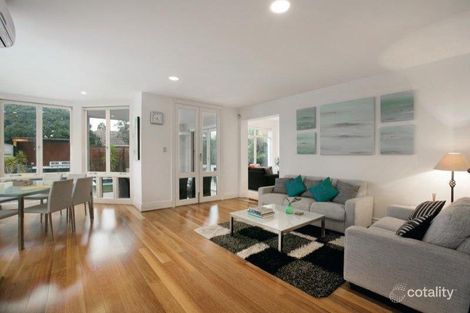 Property photo of 8 Cradley Avenue Kew VIC 3101