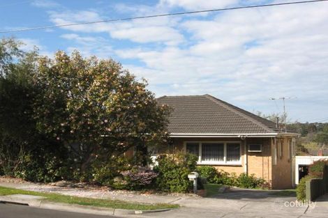 Property photo of 18 Fairview Road Mount Waverley VIC 3149