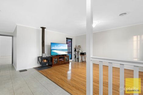 Property photo of 96 Rose Grange Boulevard Tarneit VIC 3029
