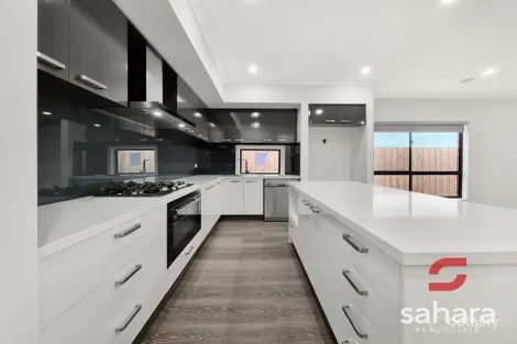 Property photo of 71 Curtin Drive Deanside VIC 3336