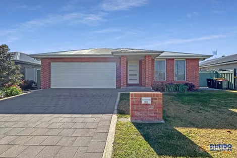 Property photo of 38 Argyle Avenue Dubbo NSW 2830