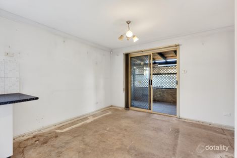 Property photo of 1/30 Bensley Road Macquarie Fields NSW 2564