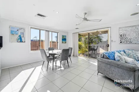 Property photo of 11 Hillview Place Glendenning NSW 2761