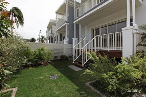 4/28 Huth St, Labrador, QLD 4215