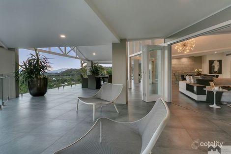 Property photo of 5 Aldinga Close Whitfield QLD 4870