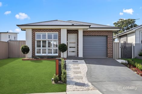 19 Leggett St, Spring Farm, NSW 2570
