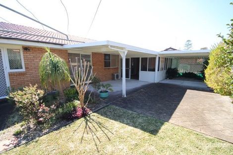 Property photo of 5 Annette Place Tuncurry NSW 2428