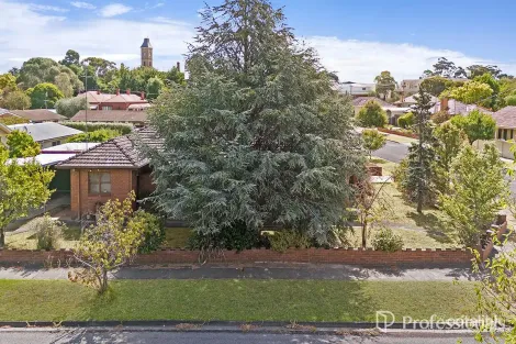 Property photo of 43 Alexandra Parade Hamilton VIC 3300