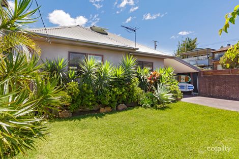 Property photo of 2 Surf Road North Curl Curl NSW 2099