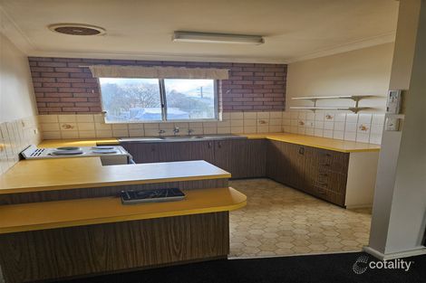 Property photo of 25 Bourke Street Cowra NSW 2794