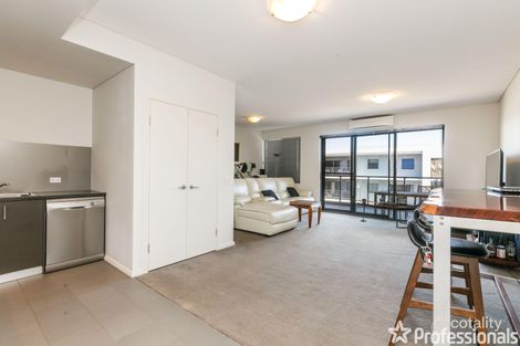Property photo of 27/1 Stockton Bend Cockburn Central WA 6164
