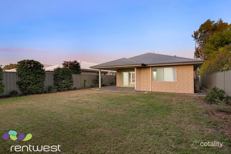 Property photo of 8 Vaucluse Way Coodanup WA 6210