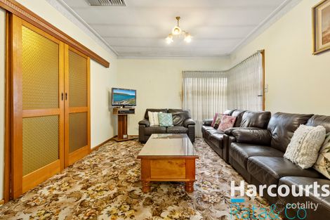 Property photo of 41 Casey Drive Lalor VIC 3075