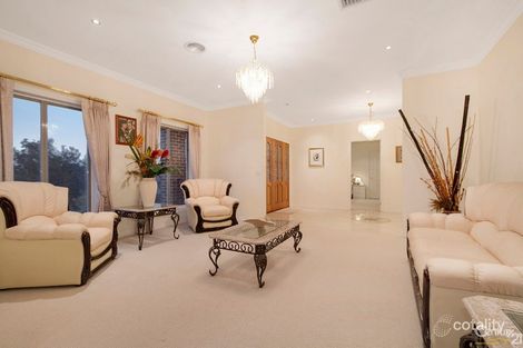 Property photo of 19 Ellesse Way Berwick VIC 3806